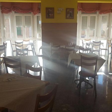 Hostal Restaurante San Juan Molina de Aragon Extérieur photo